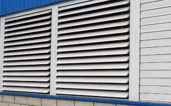 手動(dòng)百葉窗可安裝在哪？